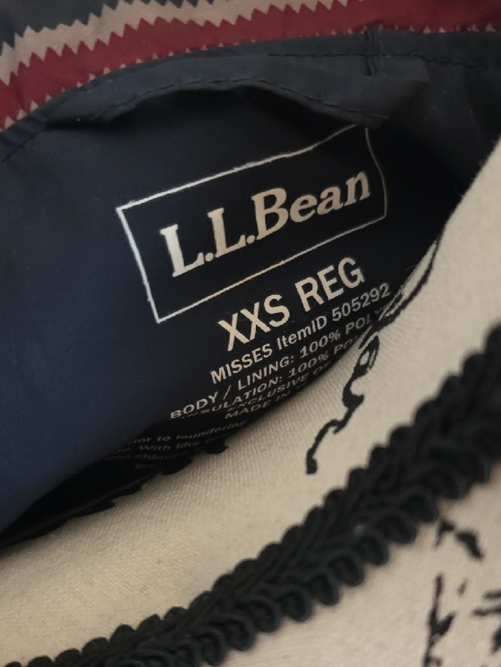 L.L. Bean Womens Hooded Fair Isle Half‑Zip Pullover in Pink and Navy - Picture 3 of 3